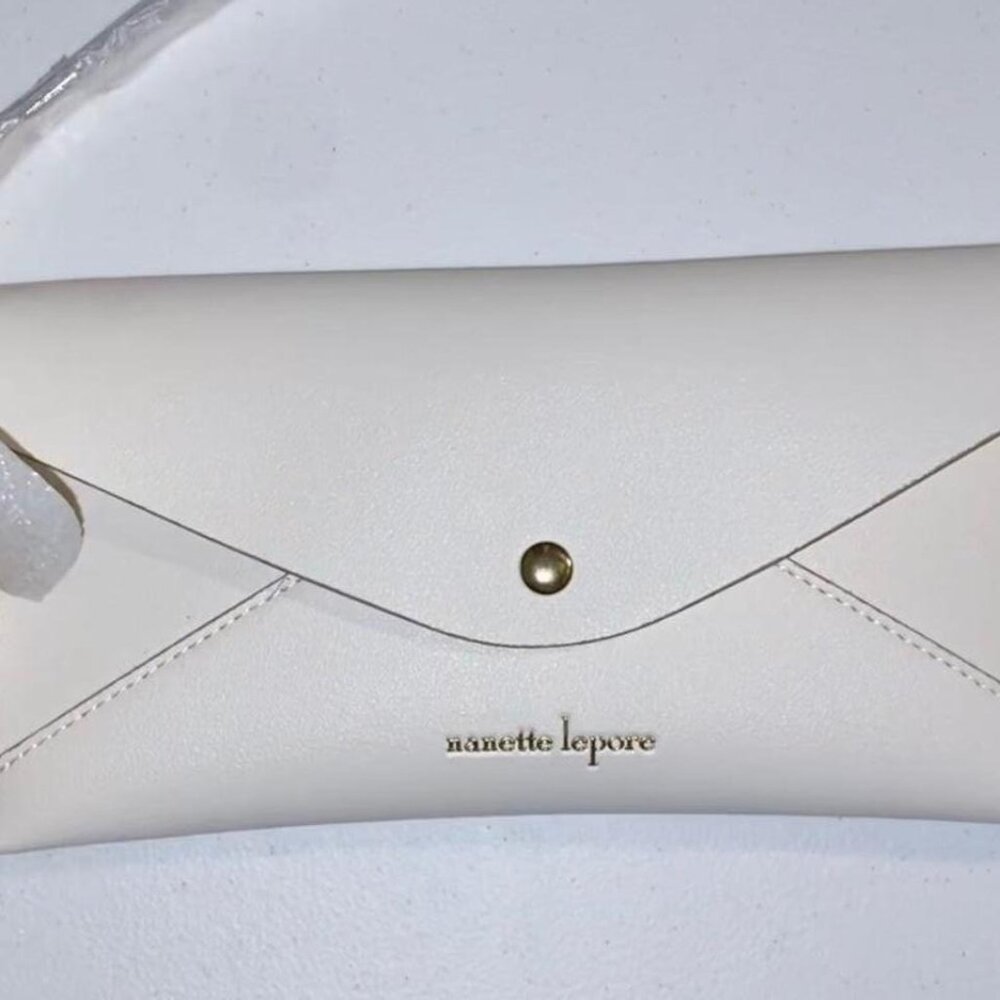Nanette Lepore Wallet/Wristlet w/Pom NWT